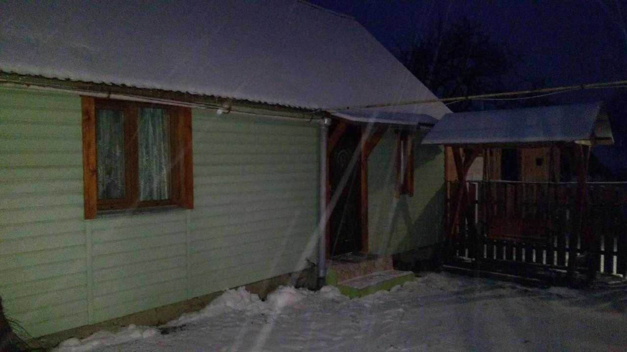 Appartamento Базилік Люкс Jaremče Esterno foto