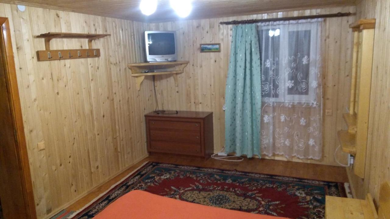 Appartamento Базилік Люкс Jaremče Esterno foto