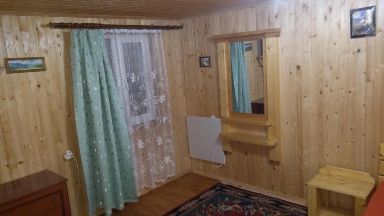 Appartamento Базилік Люкс Jaremče Esterno foto