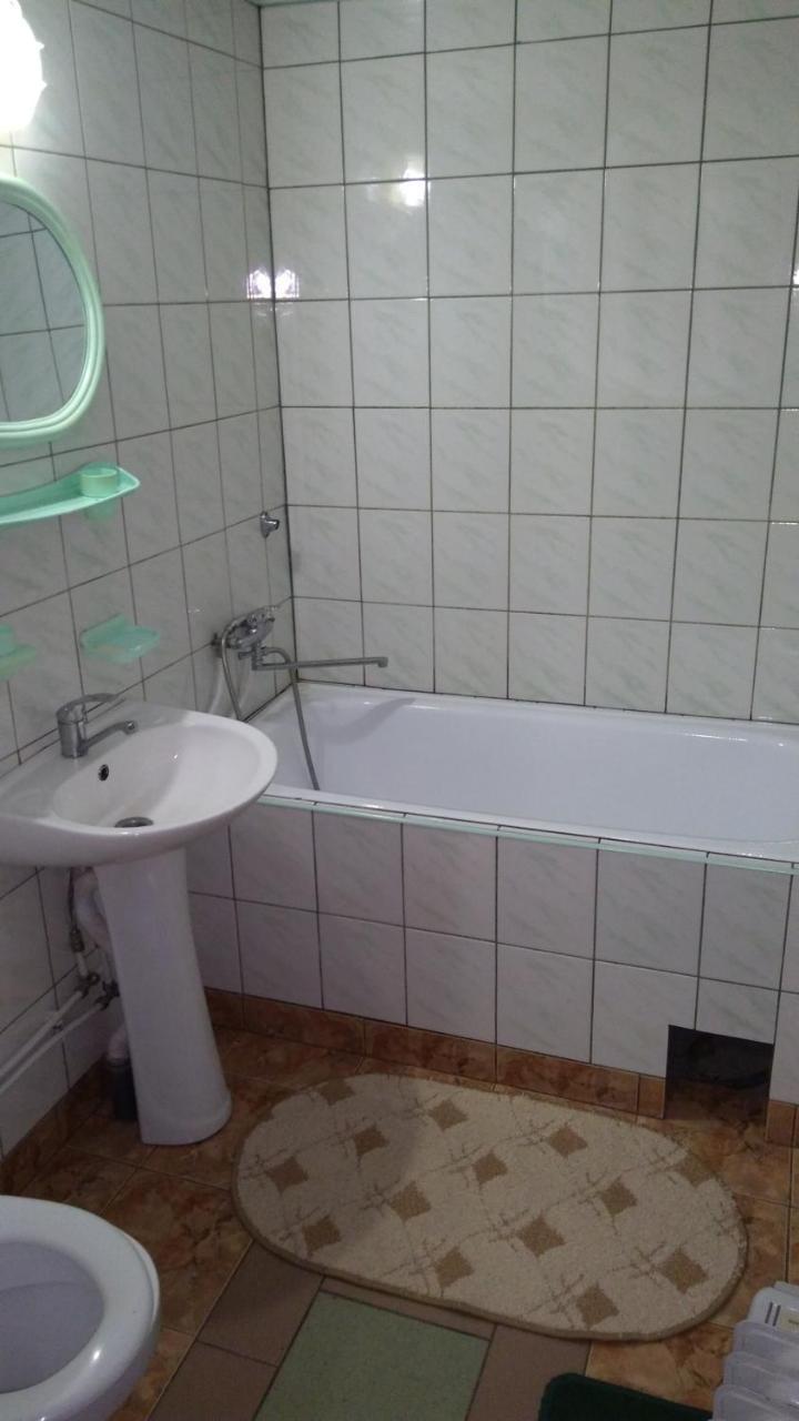 Appartamento Базилік Люкс Jaremče Esterno foto